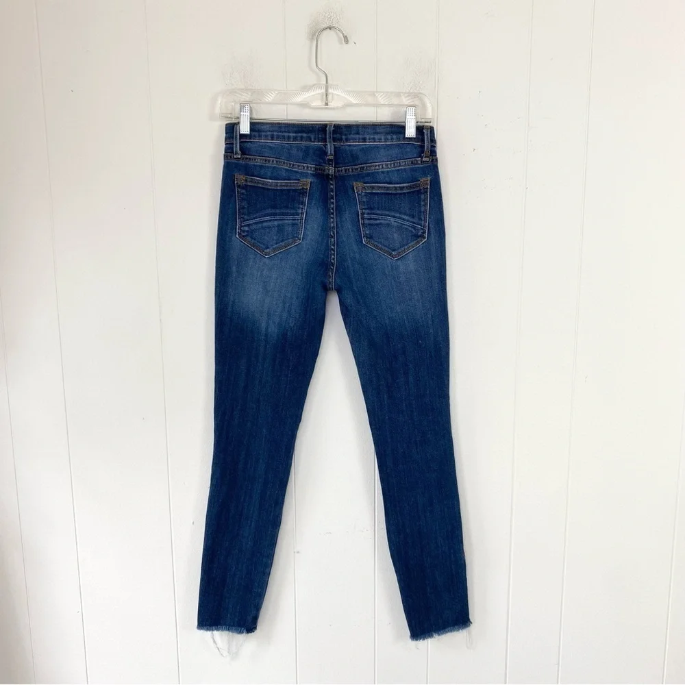 Driftwood Jackie Rose Floral Embroidered Skinny Jeans Raw Hem Stretch Size 26 - Picture 10 of 16